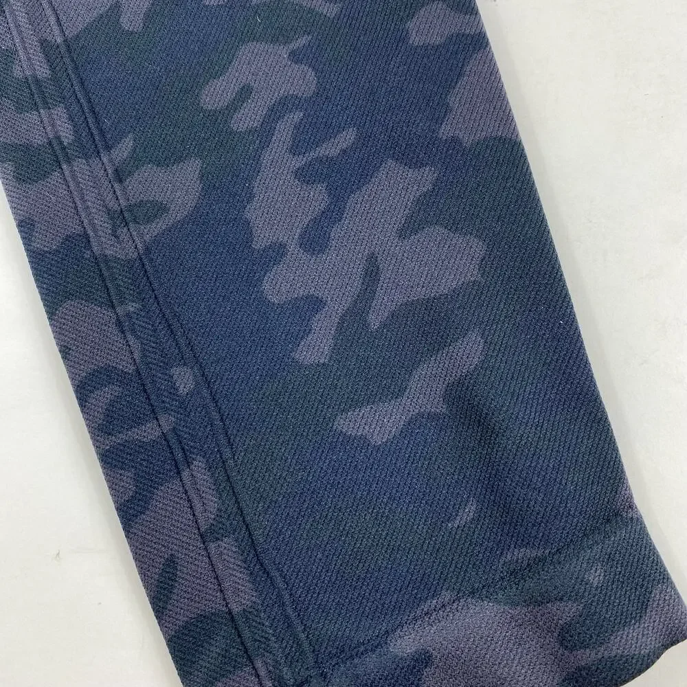 Spanx Look at Me Now Cropped Leggings Seamless Black Camo Womens Sz Large